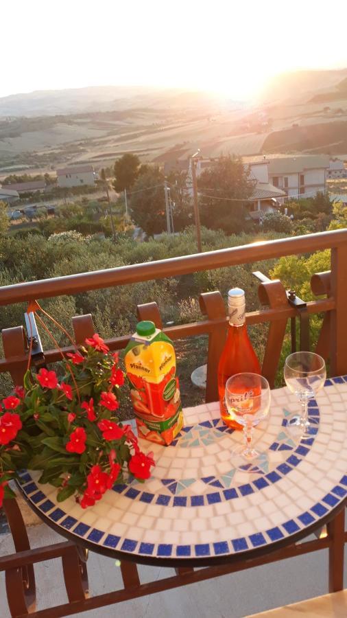 La Casa Di Bia Bed and Breakfast Corleone Exteriör bild