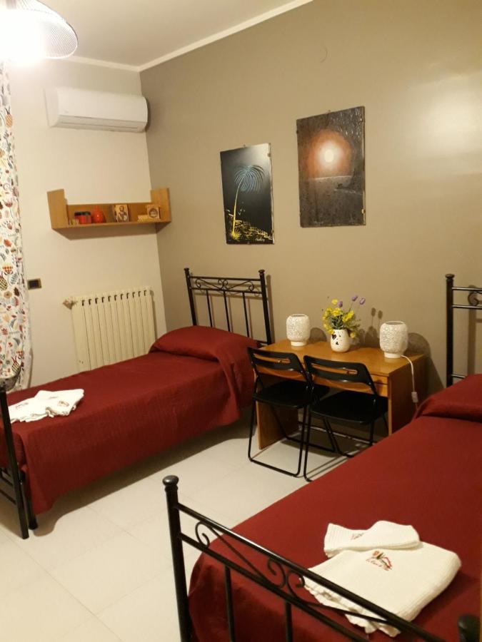La Casa Di Bia Bed and Breakfast Corleone Exteriör bild